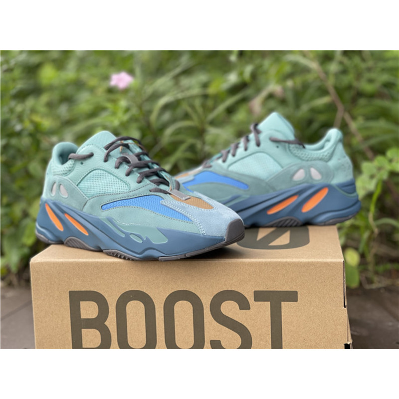 Ad*s yeezy 700 light gray blue gz 2002 sneakers men women