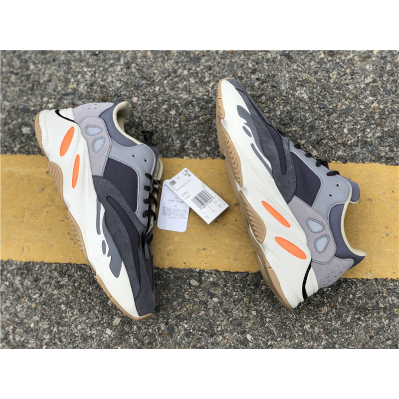 Ad*s yeezy 700 magnet gray fv9922 sneakers men women