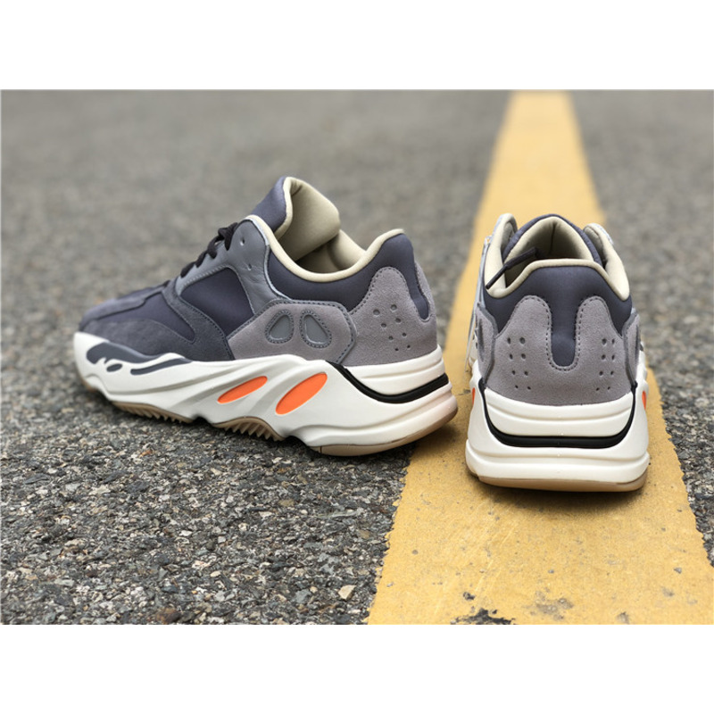 Ad*s yeezy 700 magnet gray fv9922 sneakers men women