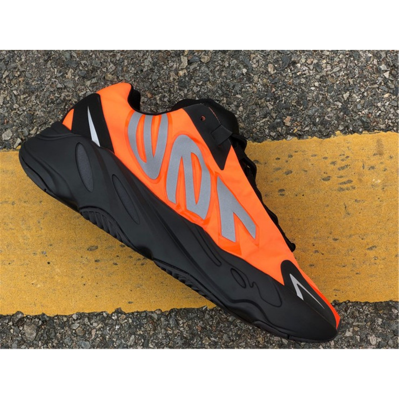 Ad*s yeezy 700 mnvn black orange fv3258 sneakers men women