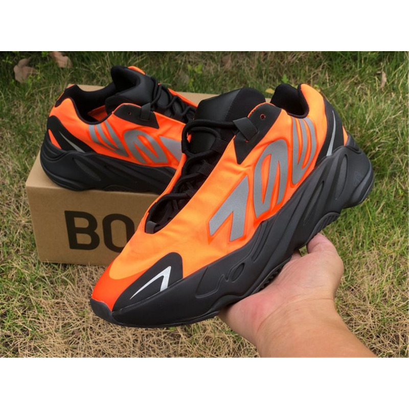 Ad*s yeezy 700 mnvn black orange fv3258 sneakers men women