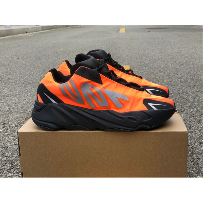 Ad*s yeezy 700 mnvn black orange fv3258 sneakers men women