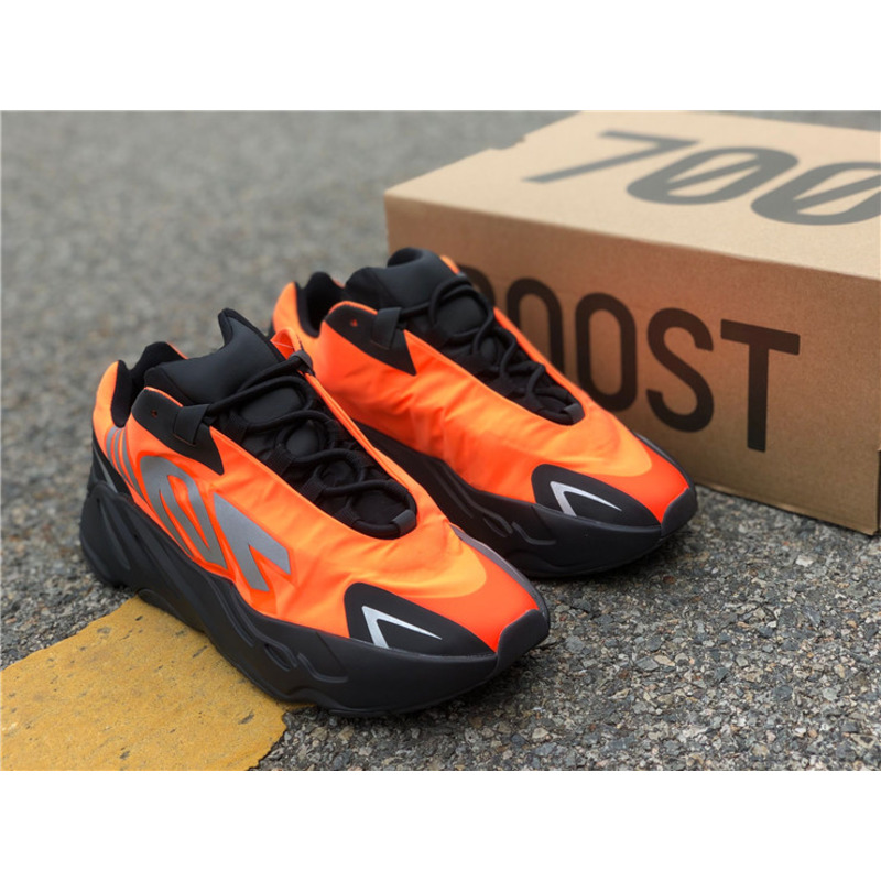 Ad*s yeezy 700 mnvn black orange fv3258 sneakers men women