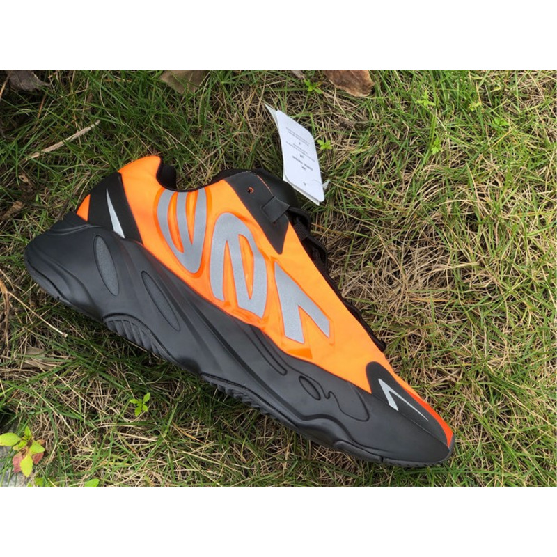 Ad*s yeezy 700 mnvn black orange fv3258 sneakers men women