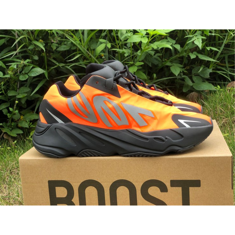 Ad*s yeezy 700 mnvn black orange fv3258 sneakers men women