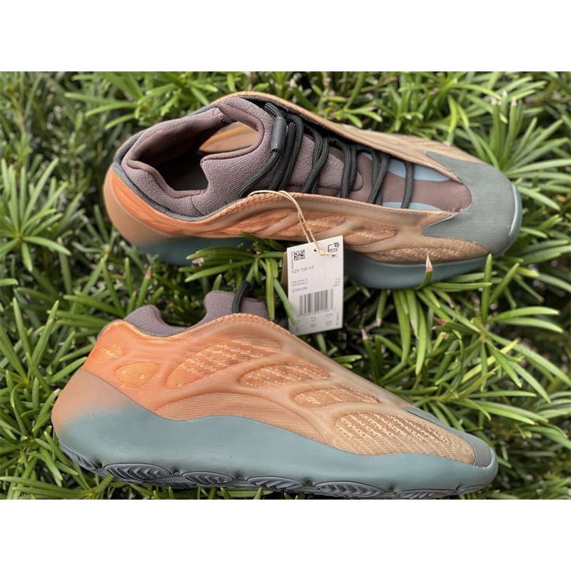 Ad*s yeezy 700 orange gy4109 sneakers men women