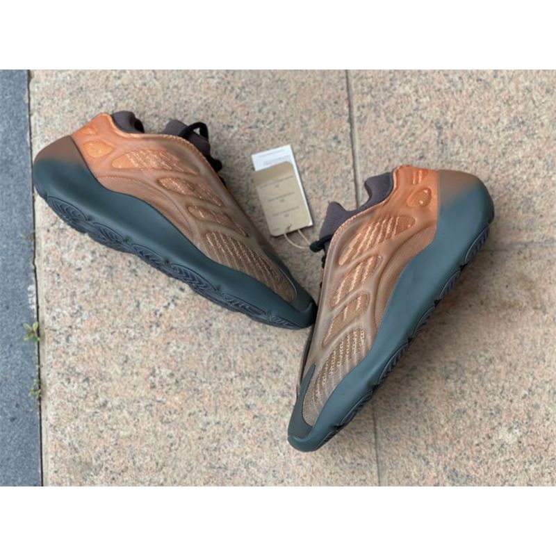 Ad*s yeezy 700 orange gy4109 sneakers men women