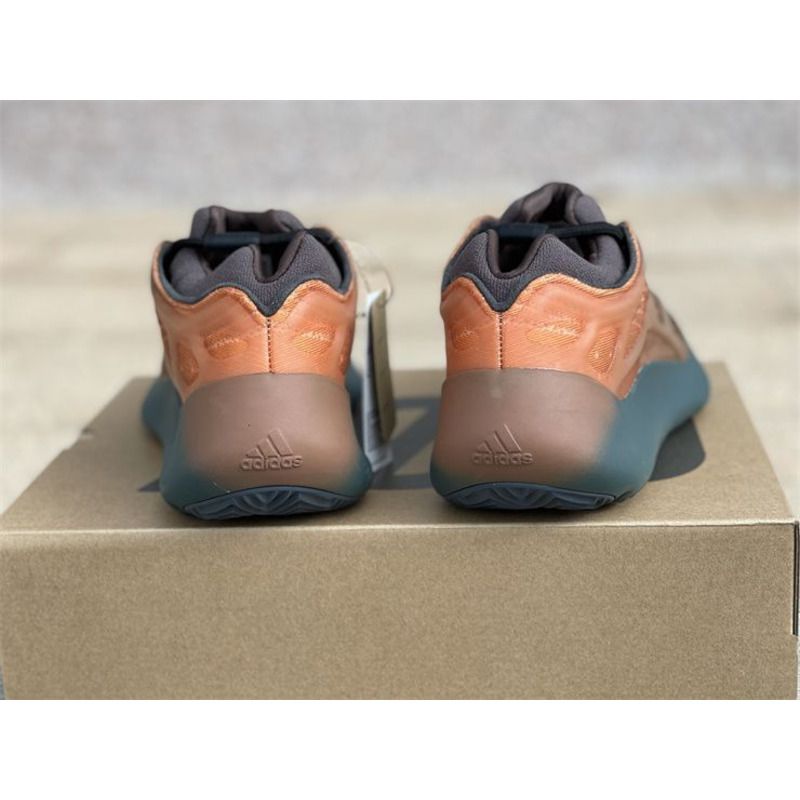 Ad*s yeezy 700 orange gy4109 sneakers men women