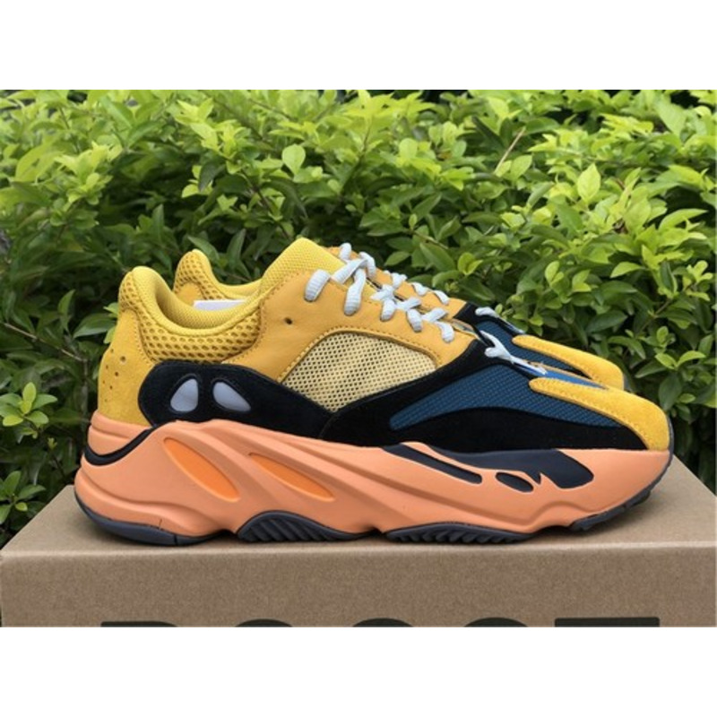 Ad*s yeezy 700 orange gz6984 sneakers men women