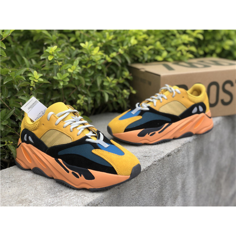 Ad*s yeezy 700 orange gz6984 sneakers men women