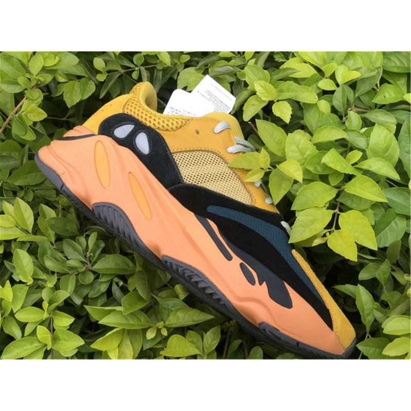 Ad*s yeezy 700 orange gz6984 sneakers men women