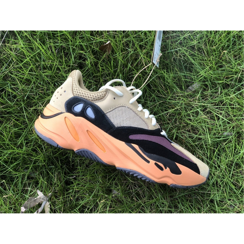 Ad*s yeezy 700 orange khaki enflame amber gw0297 sneakers men women