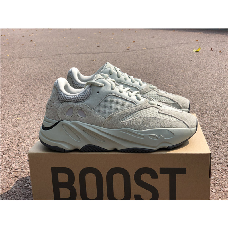 Ad*s yeezy 700 salt fog color eg7497 sneakers men women