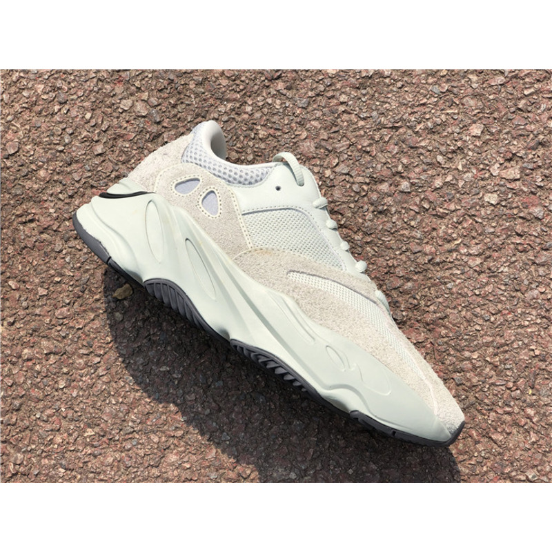 Ad*s yeezy 700 salt fog color eg7497 sneakers men women