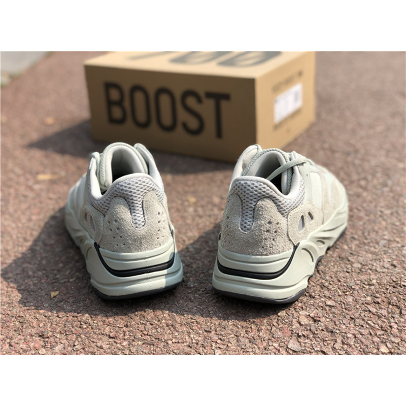 Ad*s yeezy 700 salt fog color eg7497 sneakers men women