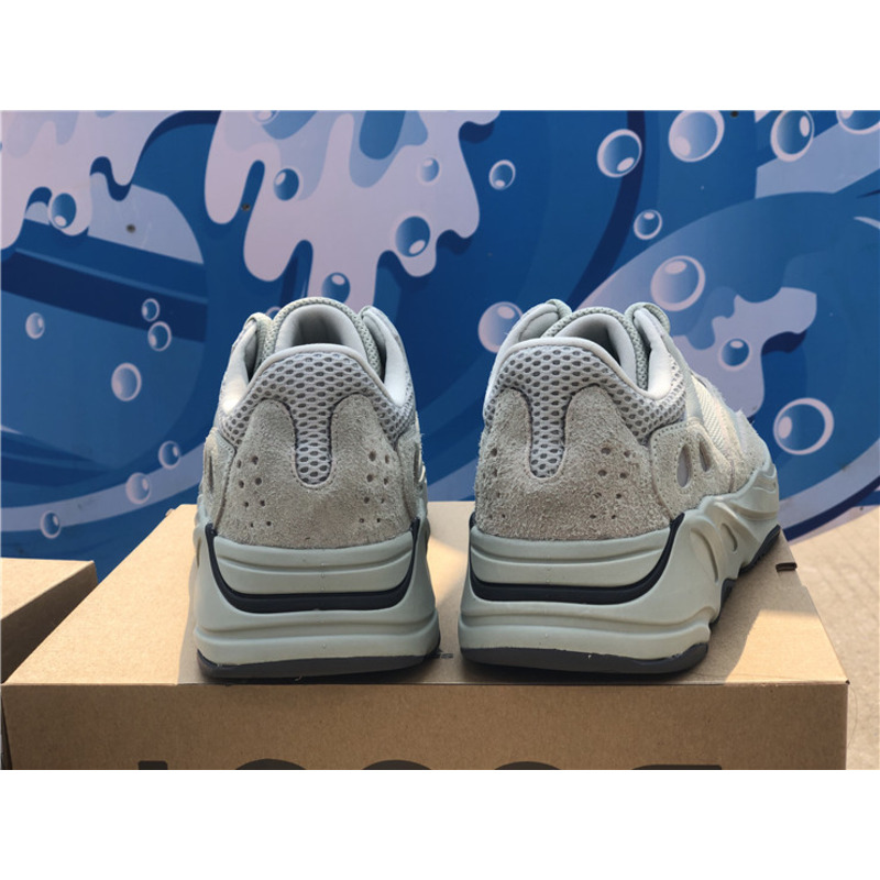 Ad*s yeezy 700 salt fog color eg7497 sneakers men women