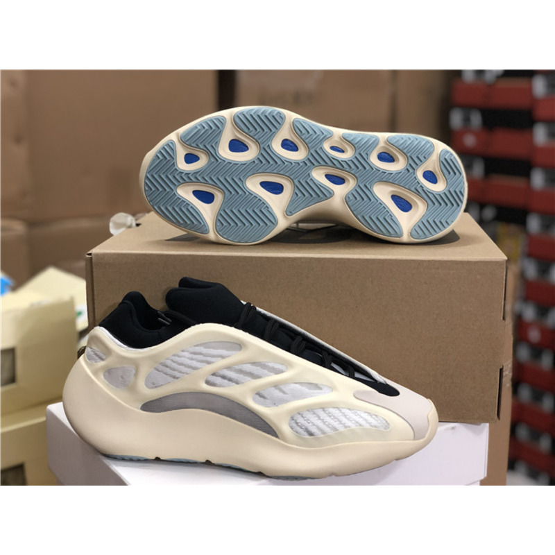 Ad*s yeezy 700 v3 azael milky white black fw4980 sneakers men women