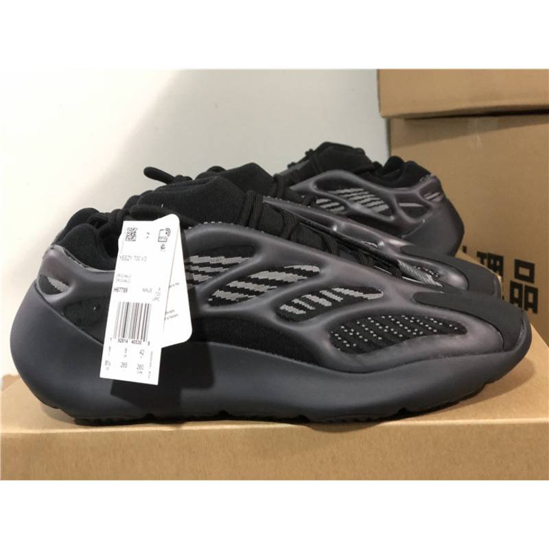 Ad*s yeezy 700 v3 dark warrior h67799 sneakers men women