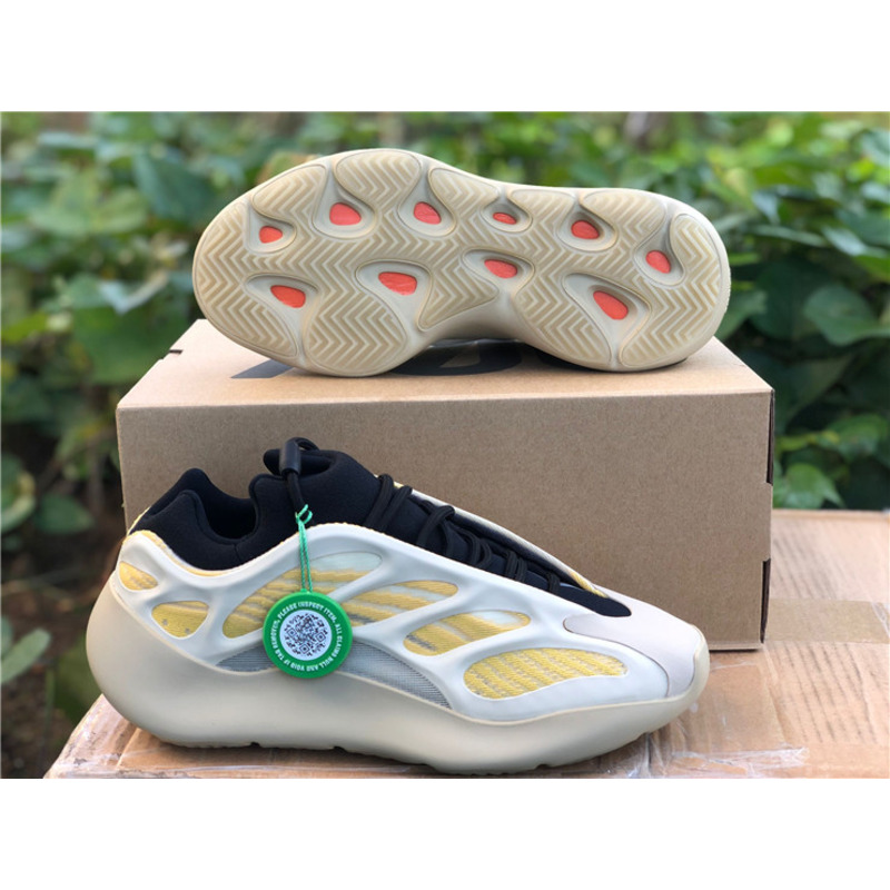 Ad*s yeezy 700 v3 srphym yellow gray g54853 sneakers men women