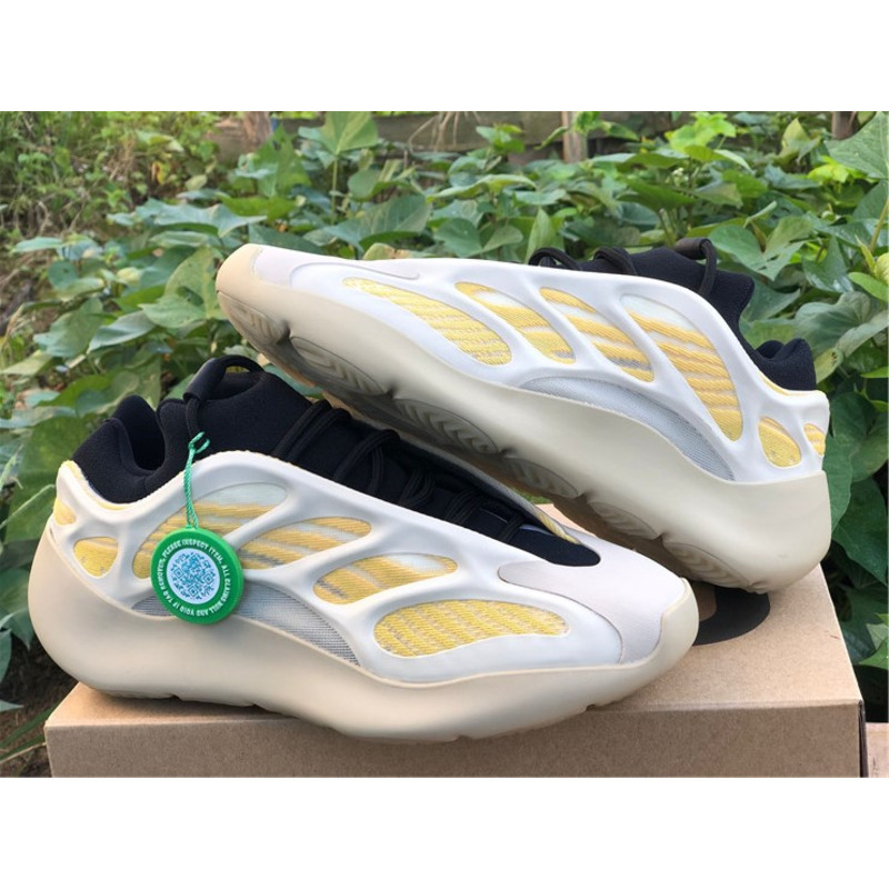 Ad*s yeezy 700 v3 srphym yellow gray g54853 sneakers men women