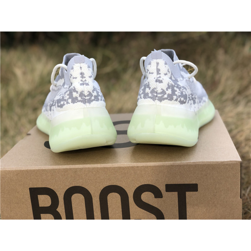 Ad*s yeezy boost 380 alien white jade fv 3260 sneakers men women