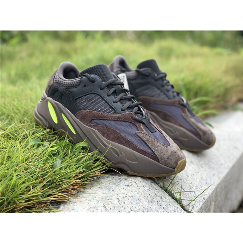 Ad*s yeezy boost 700 "mauve" black brown ee9614 sneakers men women