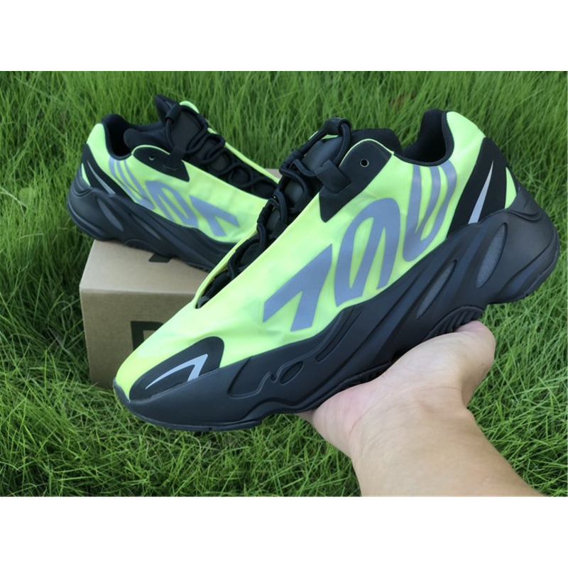 Ad*s yeezy boost 700 green black mnvn phosphor fy3727 sneakers men women