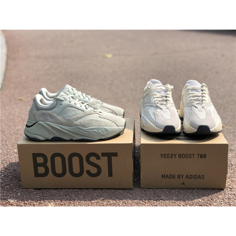 Ad*s yeezy boost 700 m white eg7596 sneakers men women