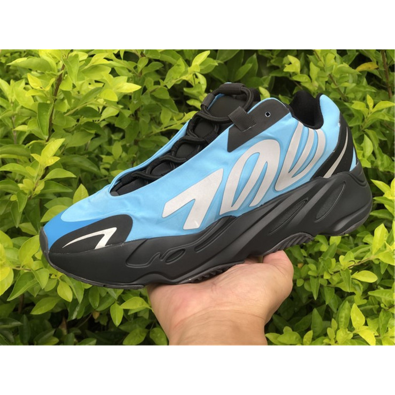 Ad*s yeezy boost 700 mnvn bright cyan gz3079 sneakers men women