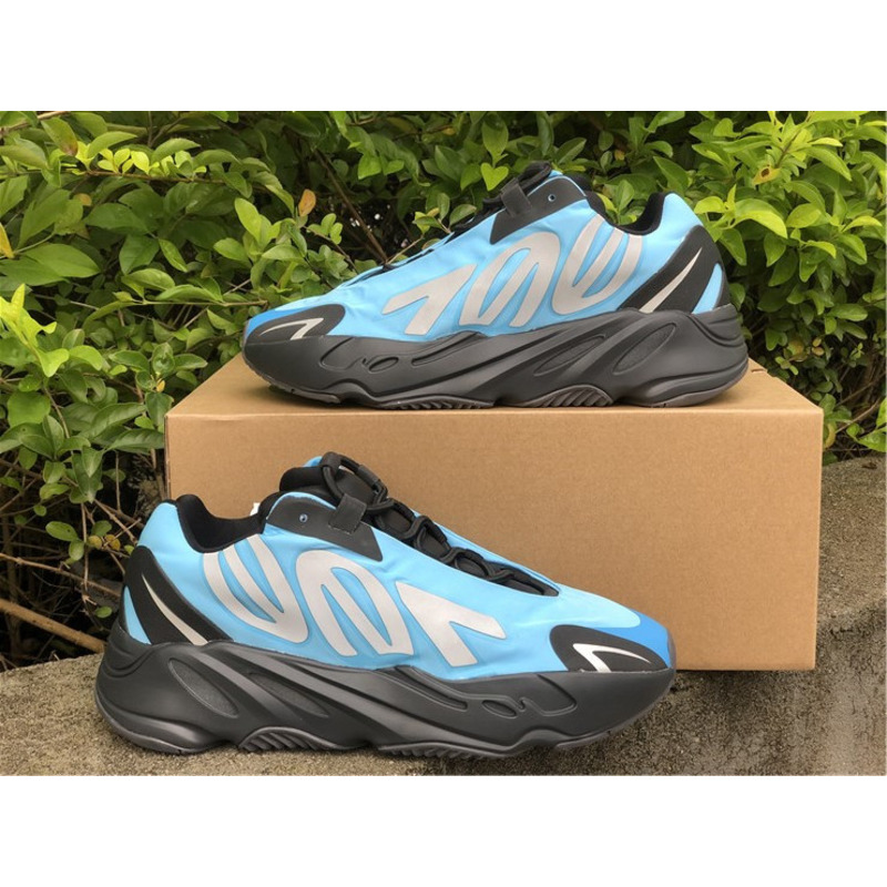 Ad*s yeezy boost 700 mnvn bright cyan gz3079 sneakers men women