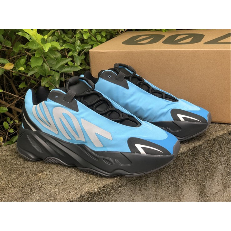 Ad*s yeezy boost 700 mnvn bright cyan gz3079 sneakers men women