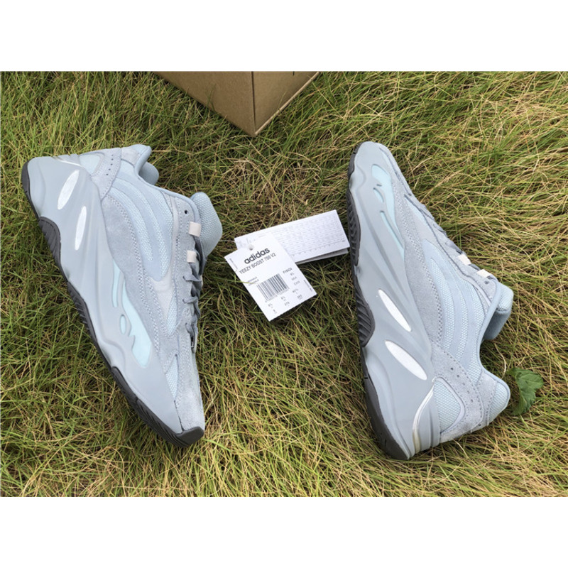 Ad*s yeezy boost 700 v2 hospital blue fv8424 sneakers men women