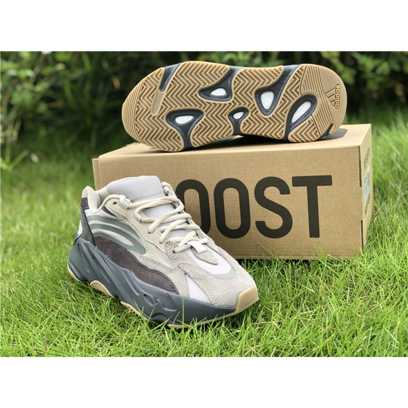 Ad*s yeezy boost 700 v2 volcanic ash tephra fu7914 sneakers men women