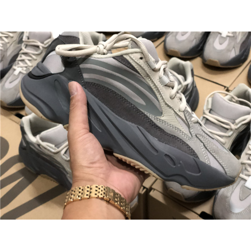 Ad*s yeezy boost 700 v2 volcanic ash tephra fu7914 sneakers men women