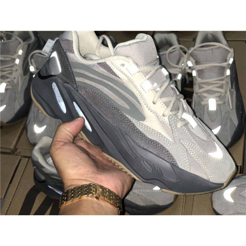 Ad*s yeezy boost 700 v2 volcanic ash tephra fu7914 sneakers men women