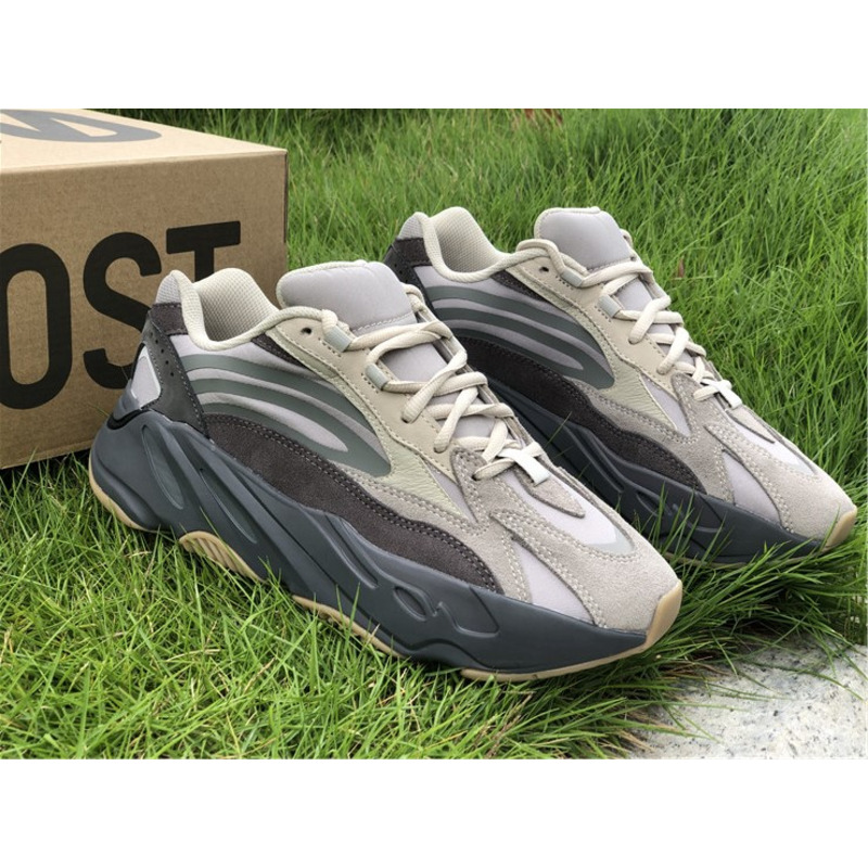 Ad*s yeezy boost 700 v2 volcanic ash tephra fu7914 sneakers men women