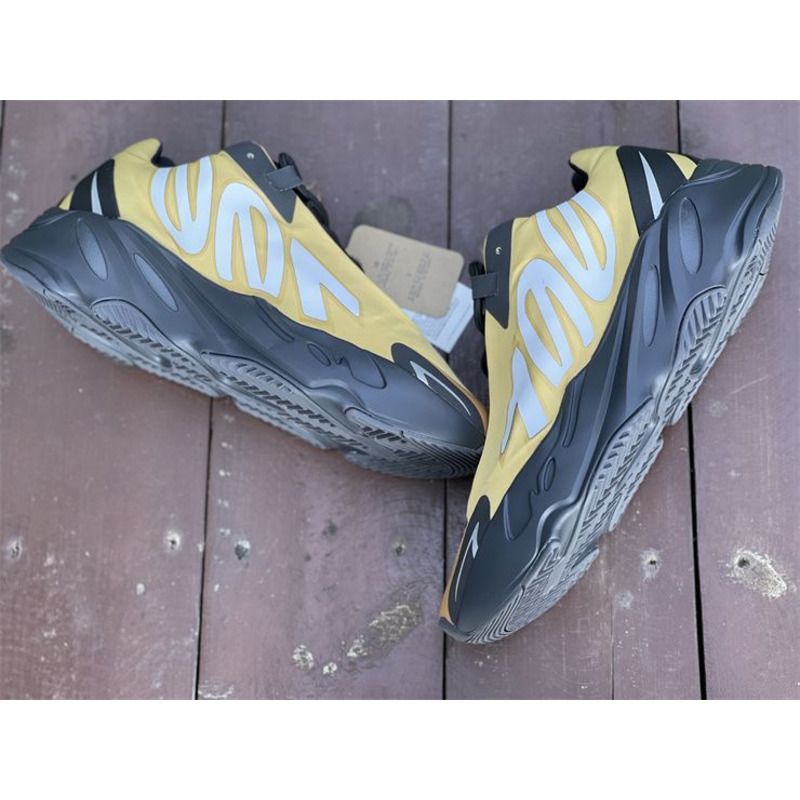 Ad*s yeezy boost 700 yellow black mnvn honey flux gz0717 sneakers men women