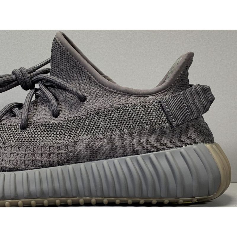 Ad*s yeezy boost 350 v2 cindrf fy4176 sneakers men women