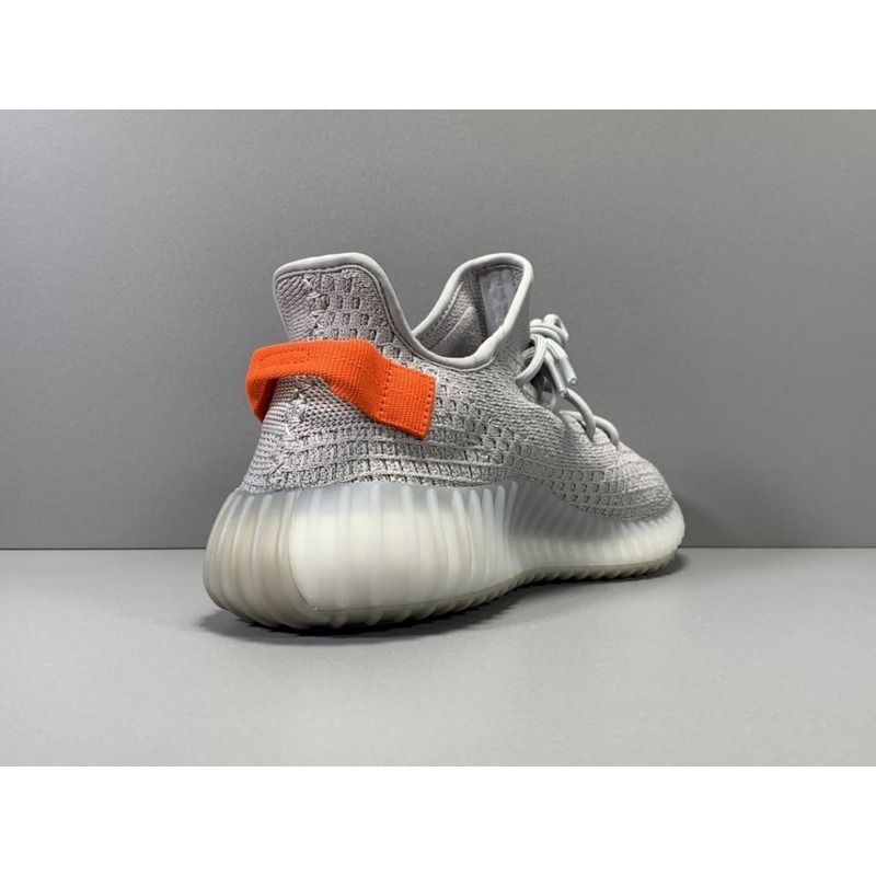 Ad*s yeezy boost 350 v2 tailgt fx9017 sneakers men women