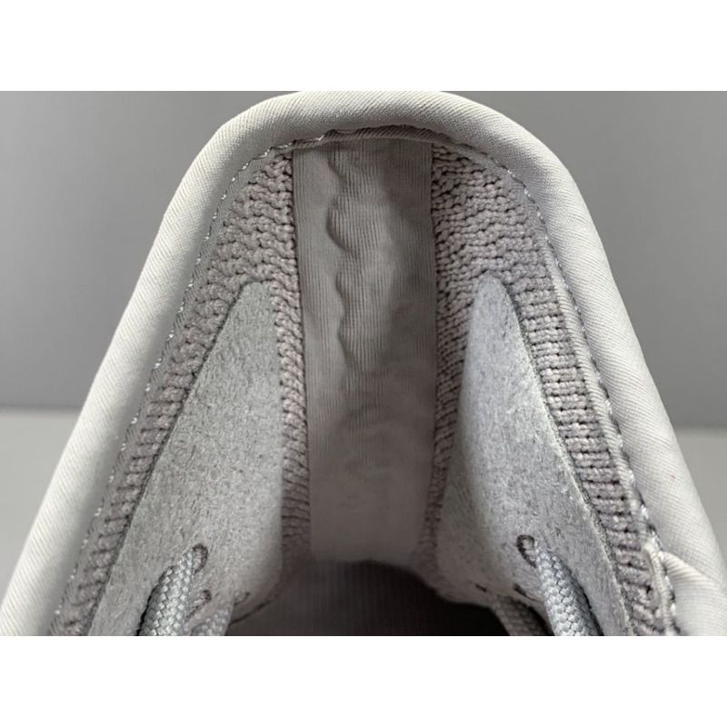 Ad*s yeezy boost 350 v2 tailgt fx9017 sneakers men women