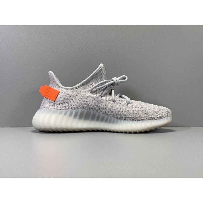 Ad*s yeezy boost 350 v2 tailgt fx9017 sneakers men women