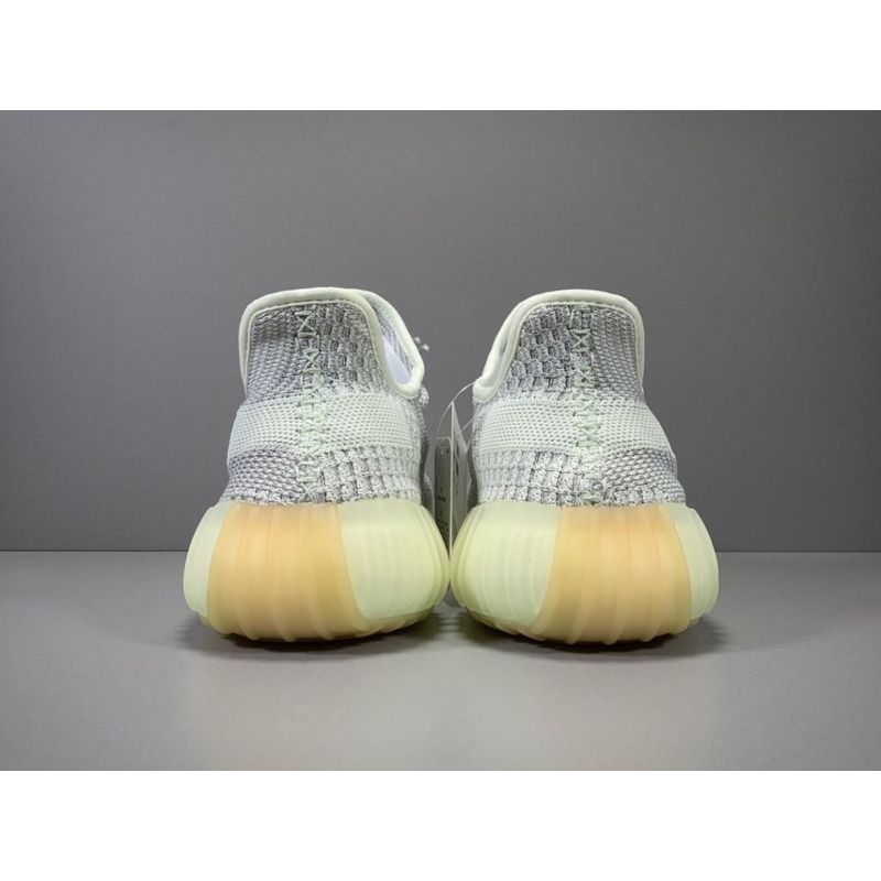 Ad*s yeezy boost 350 v2 yeshay fx4348 sneakers men women