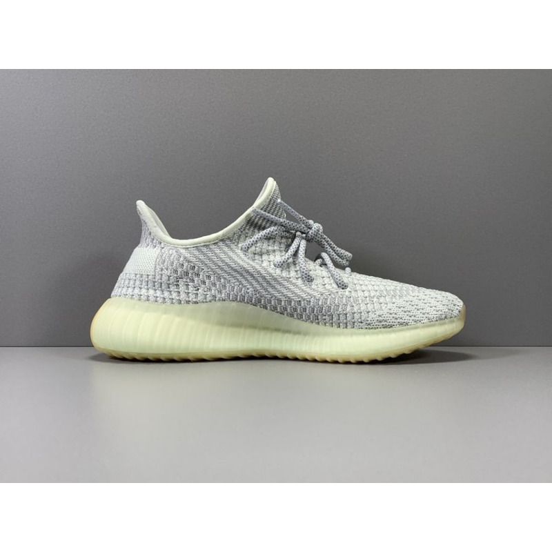 Ad*s yeezy boost 350 v2 yeshay fx4348 sneakers men women