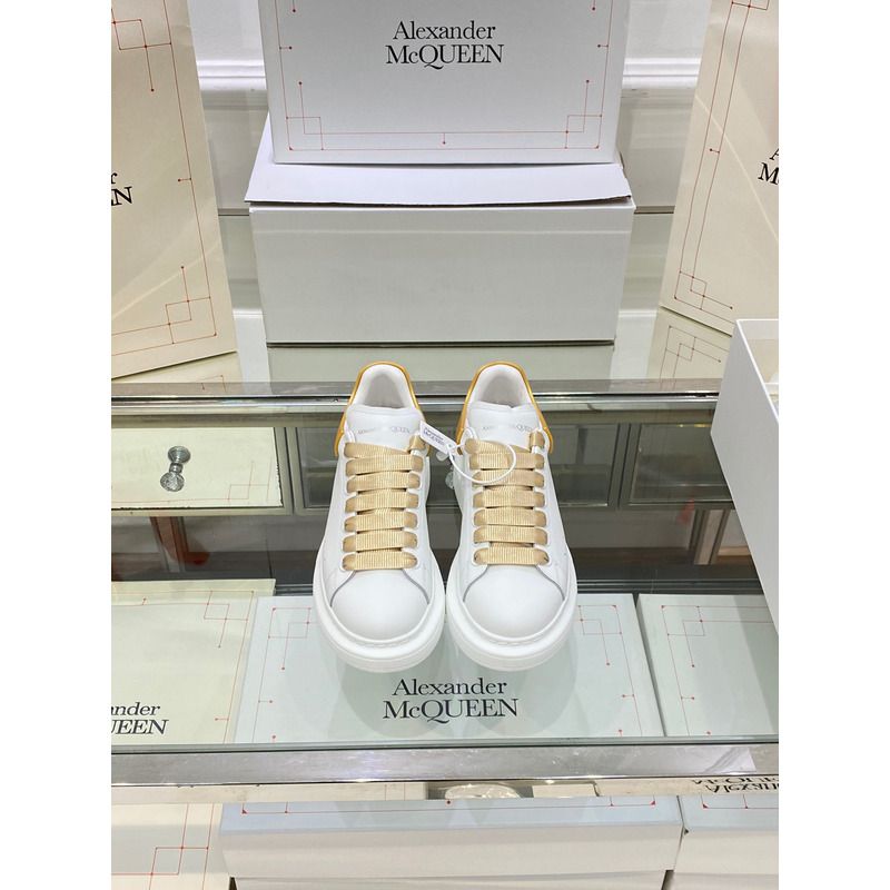 Alexander McQueen Low-Top Air Platform Leather Sneakers