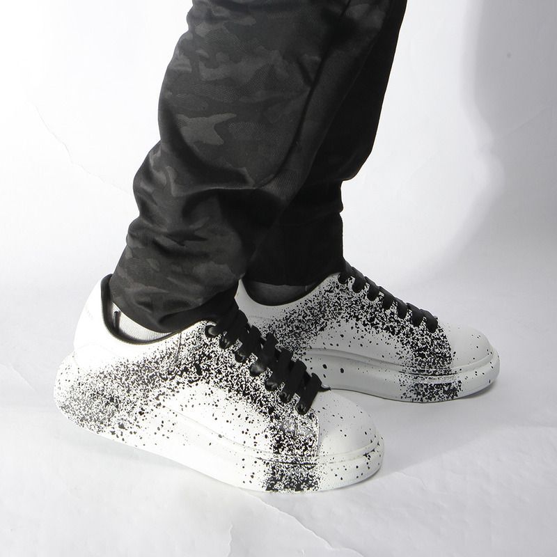 Alexander McQueen Spray Painted Sneaker in Black