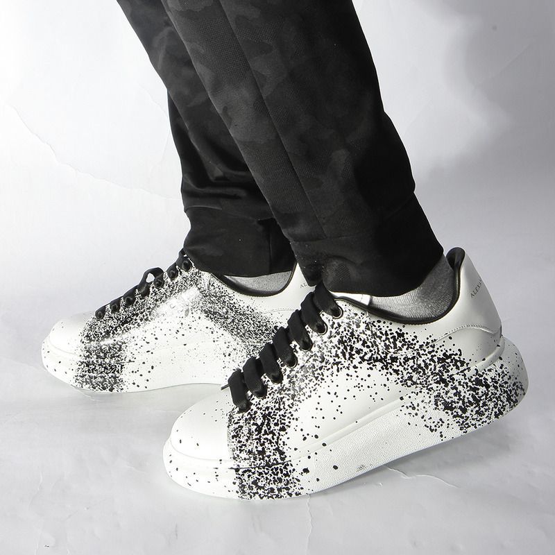 Alexander McQueen Spray Painted Sneaker in Black