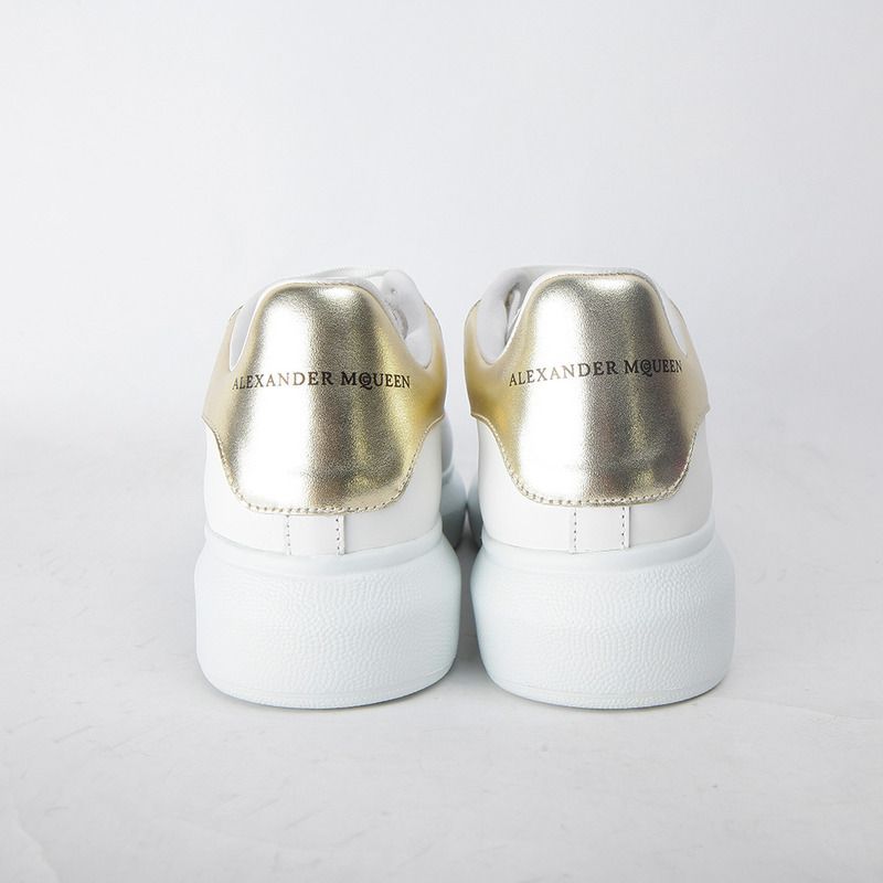 Alexander McQueen Sneaker(Gold Leather Back)