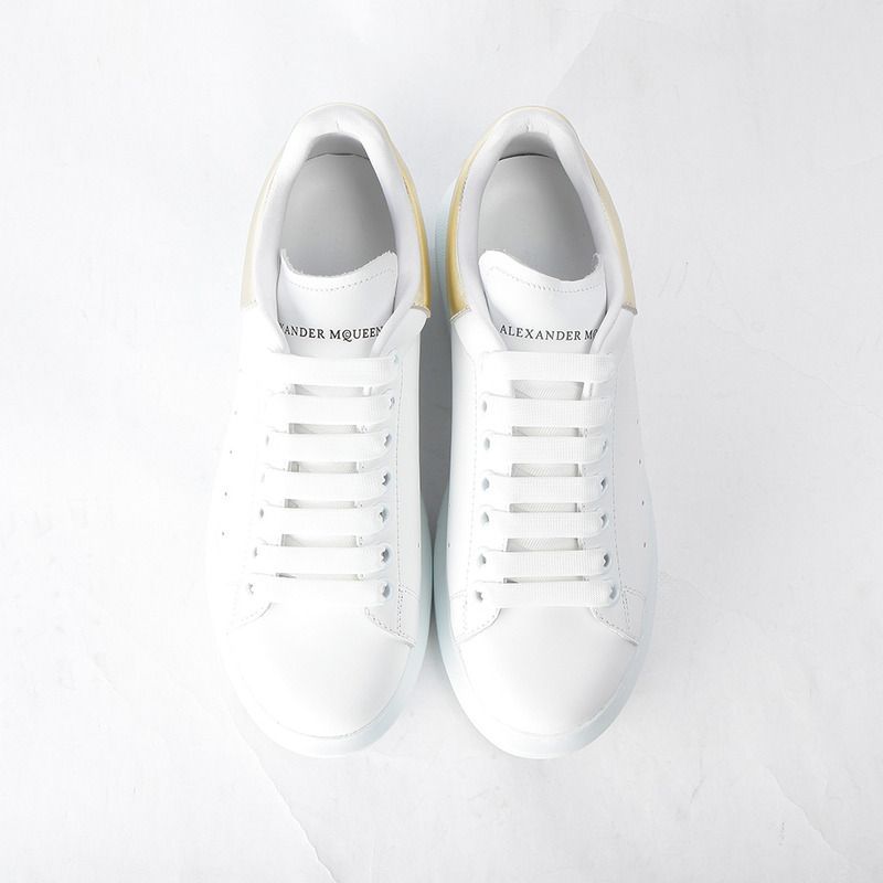 Alexander McQueen Sneaker(Gold Leather Back)