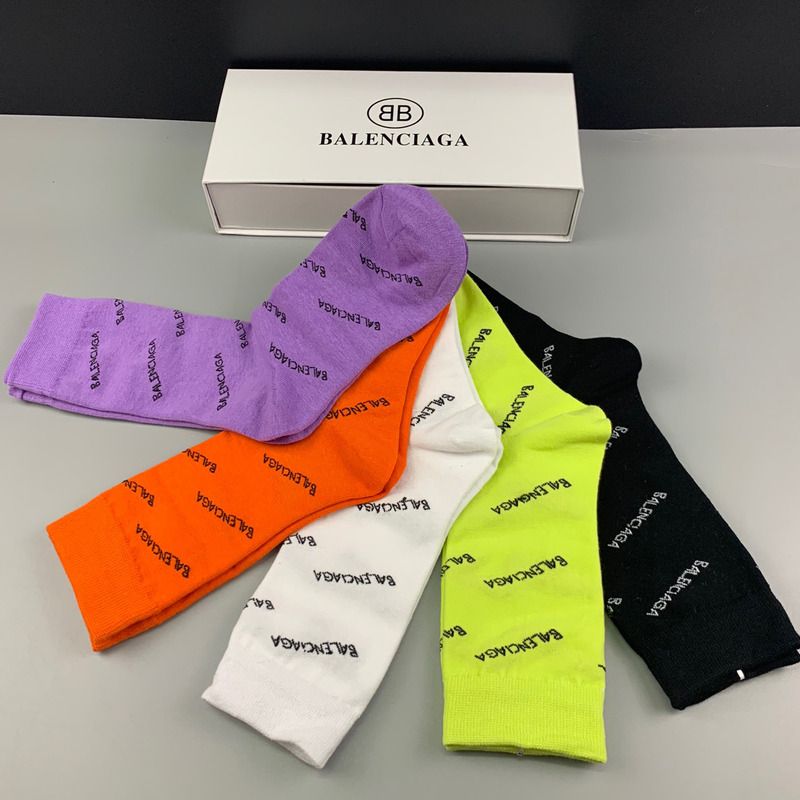 Ba*len*cia*ga logo print socks/box