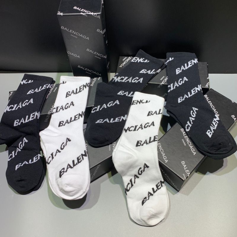 Ba*len*cia*ga logo print socks/box